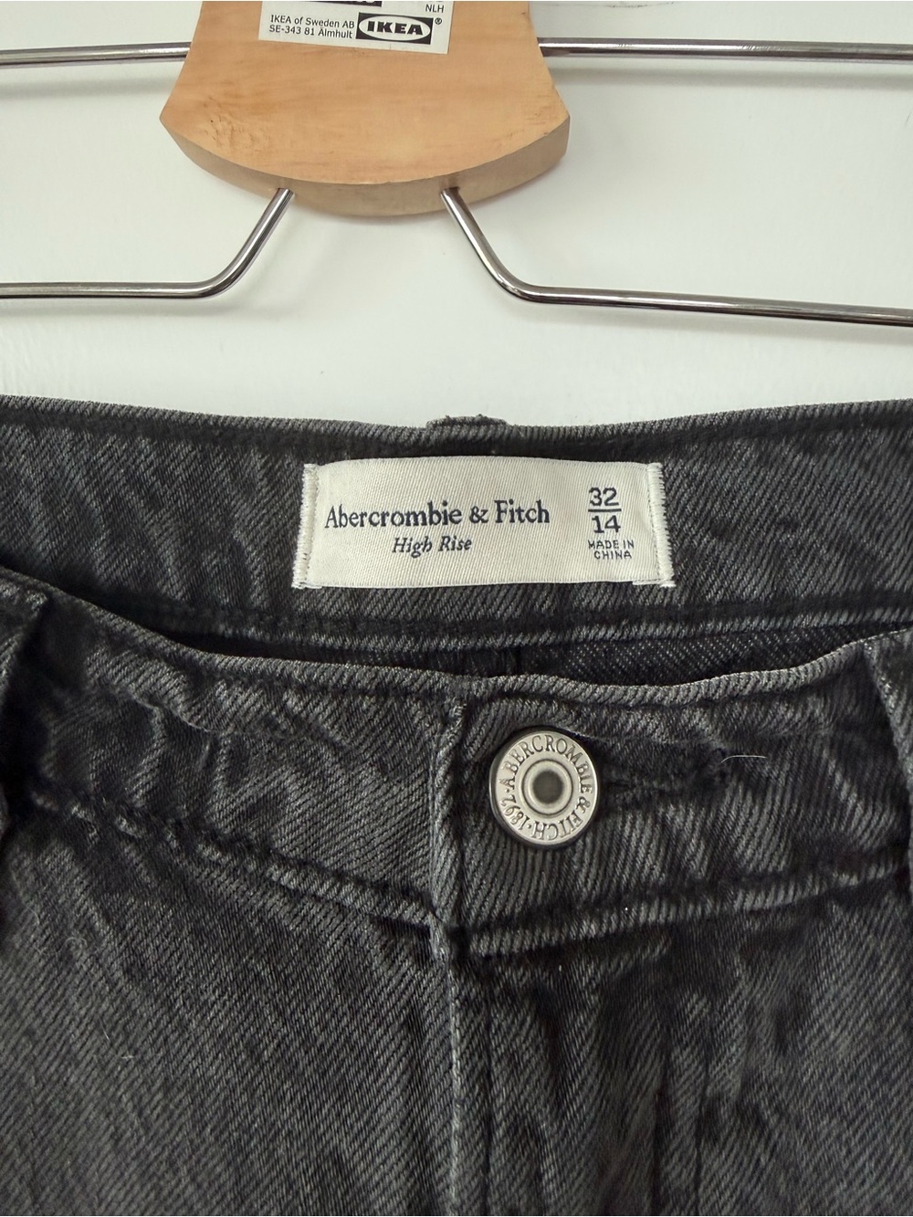 Abercrombie & Fitch Black Denim Skirt with Front Slit - Picture 3 of 3